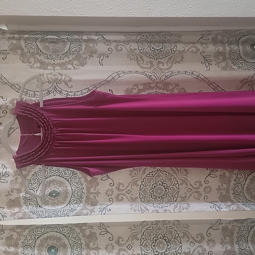 Rozz and Ali fuschia dress, Size Large, Never worn